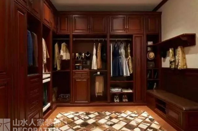 【山水人家裝飾】女人既然有了書房，為什么不能有衣帽間？
